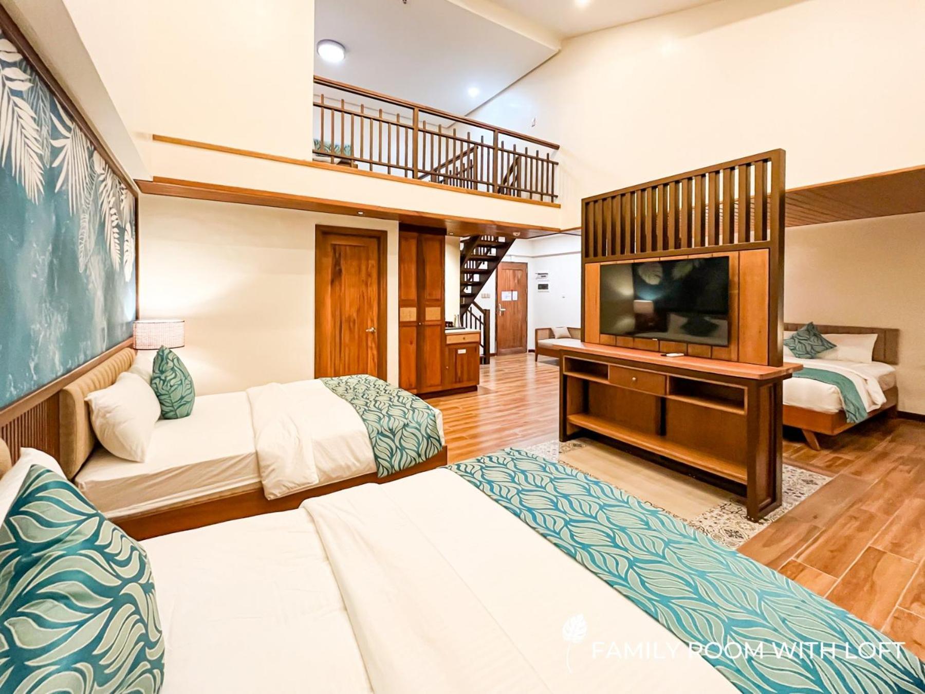 La Jolla Luxury Beach Resort Bagac Exterior photo